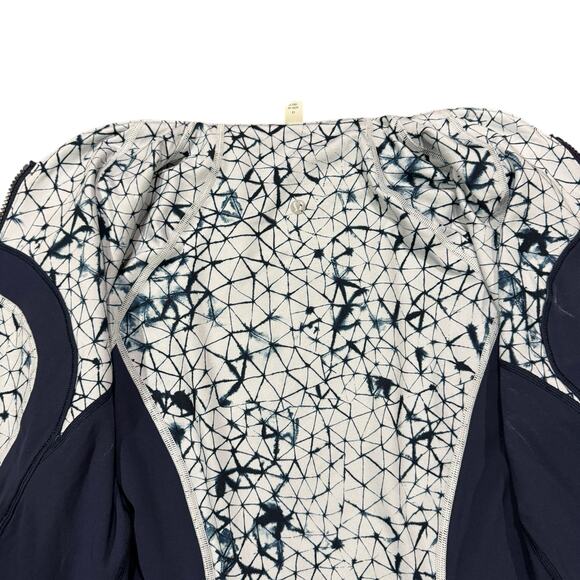 Lululemon Find Your Bliss Reversible Jacket Womens 8 Navy Blue Sporty Athleisure - Picture 11 of 12
